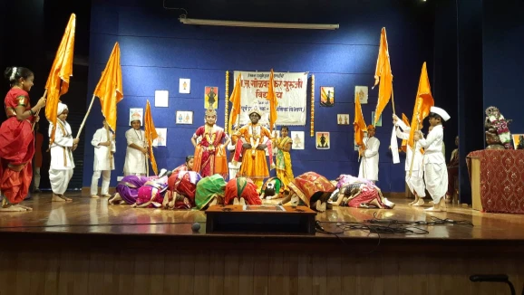 सह-अभ्यासक्रम उपक्रम